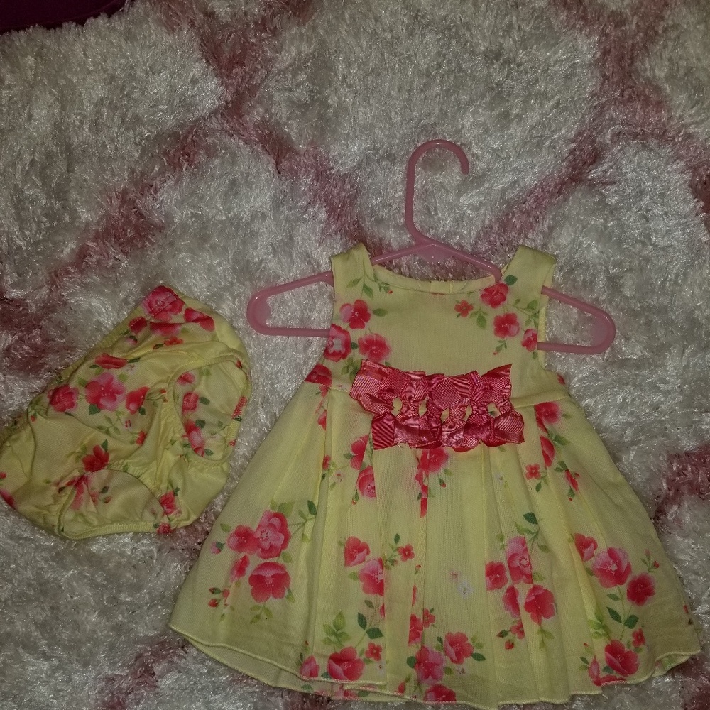Yellow dress